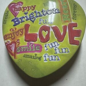 Brighton Heart Tin with Vibrant Text Design